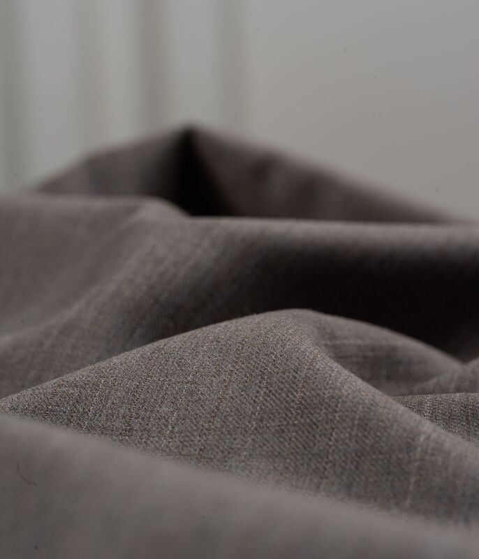 LW70%002_04 LW70%002_04