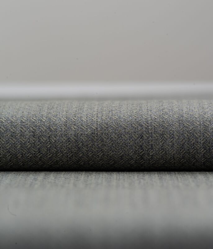 LW70%002_06 LW70%002_06